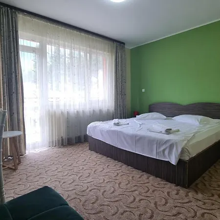 Hotel Iri 3*
