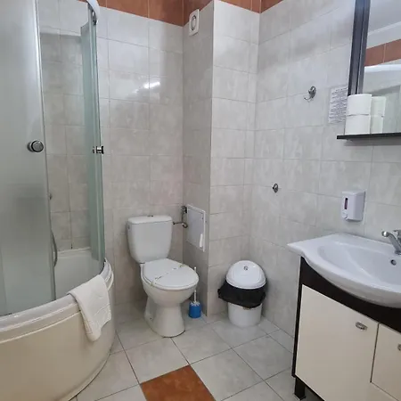 Iri Hotel Buşteni