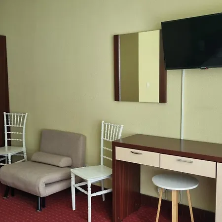 Iri Hotel