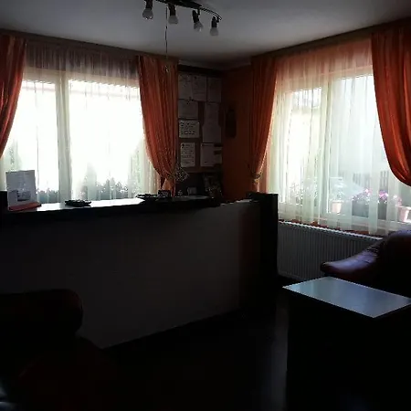 Iri Hotel
